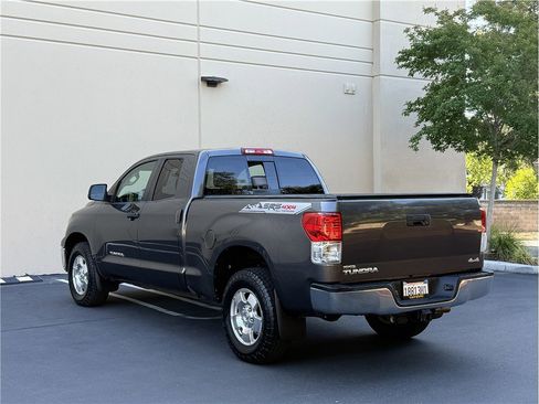 Used 2012 Toyota Tundra 4x4 Double Cab image 5