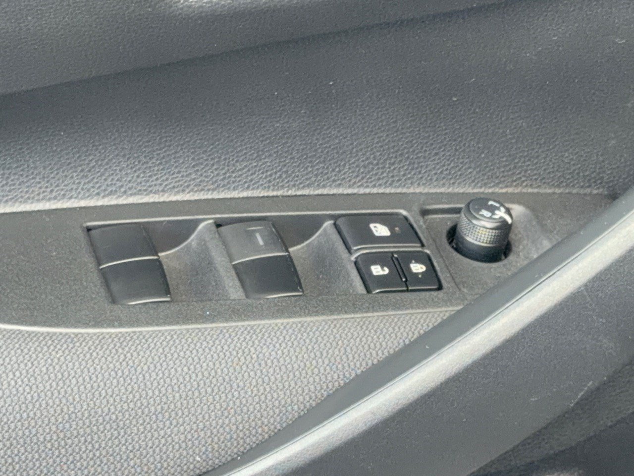 Certified 2022 Toyota Corolla LE FWD image 15