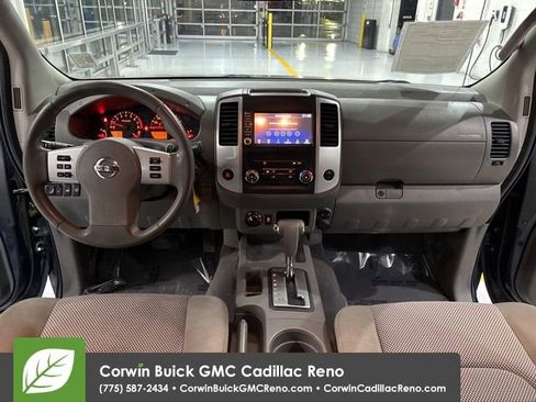 Used 2019 Nissan Frontier SV AWD/4WD image 10