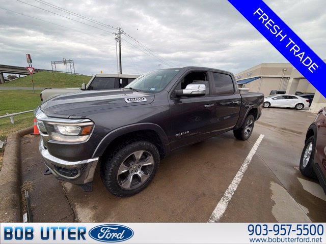 Used 2019 RAM 1500 Laramie AWD/4WD image 2