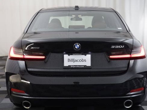 Certified 2025 BMW 330i xDrive Sedan AWD/4WD image 15