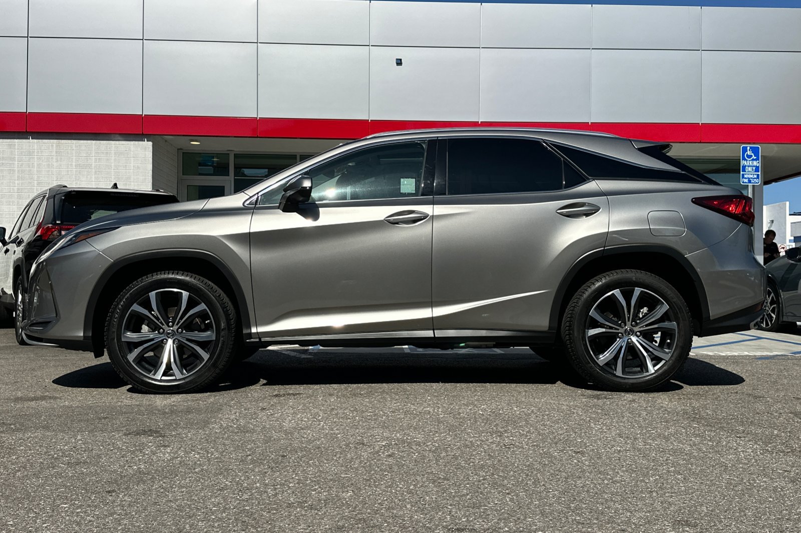 Used 2022 Lexus RX 350 FWD w/ Premium Package image 7