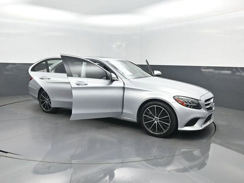 Used 2021 Mercedes-Benz C 300 Sedan image 40