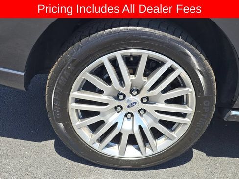 Used 2022 Ford Expedition Platinum AWD/4WD image 15