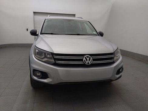 Used 2017 Volkswagen Tiguan Sport FWD image 14