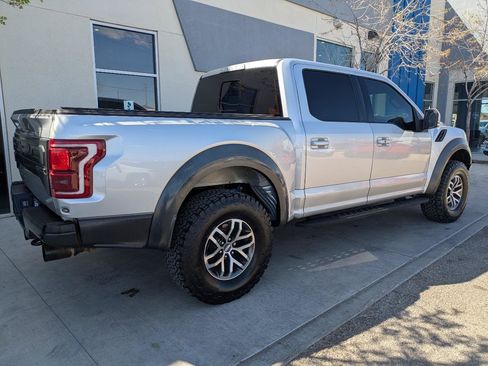 Used 2018 Ford F150 Raptor w/ Equipment Group 802A Luxury AWD/4WD image 7