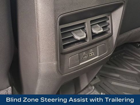 Used 2026 GMC Canyon AT4 w/ Technology Plus Package AWD/4WD image 22