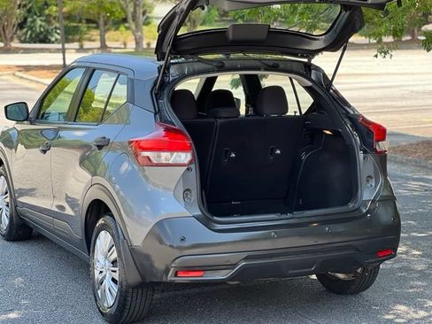 Used 2020 Nissan Kicks S w/ Interior Electronics Package FWD image 39