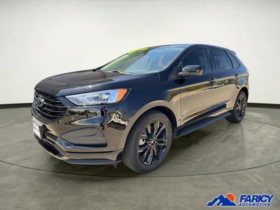 Used 2024 Ford Edge SE w/ Black Appearance Package