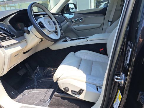 Used 2023 Volvo XC90 T8 Ultimate w/ Protection Package Premier image 22