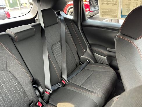 Used 2025 Honda HR-V Sport image 19