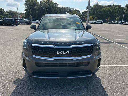 Certified 2022 Kia Telluride EX w/ EX Premium Package FWD image 15