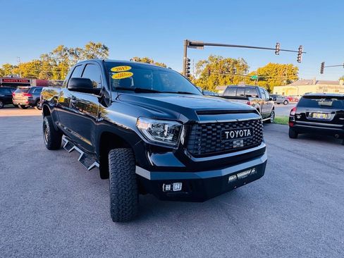 Used 2017 Toyota Tundra SR5 image 1
