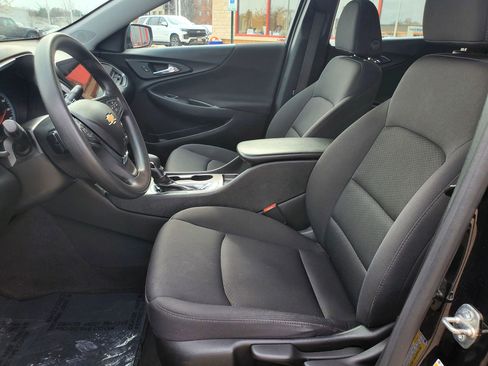 Used 2021 Chevrolet Malibu LS w/ LPO, Convenience Package 2 FWD image 10