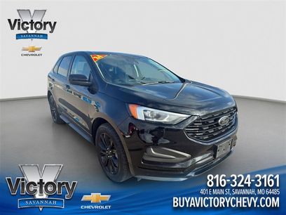 Used 2024 Ford Edge SE w/ Black Appearance Package