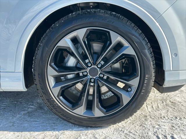 New 2026 Audi Q7 3.0T Premium Plus AWD/4WD image 9