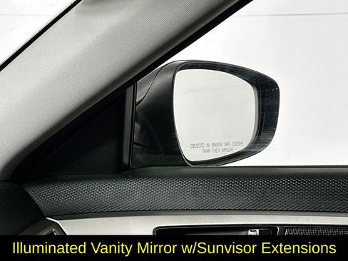 Used 2012 Hyundai Veloster image 22