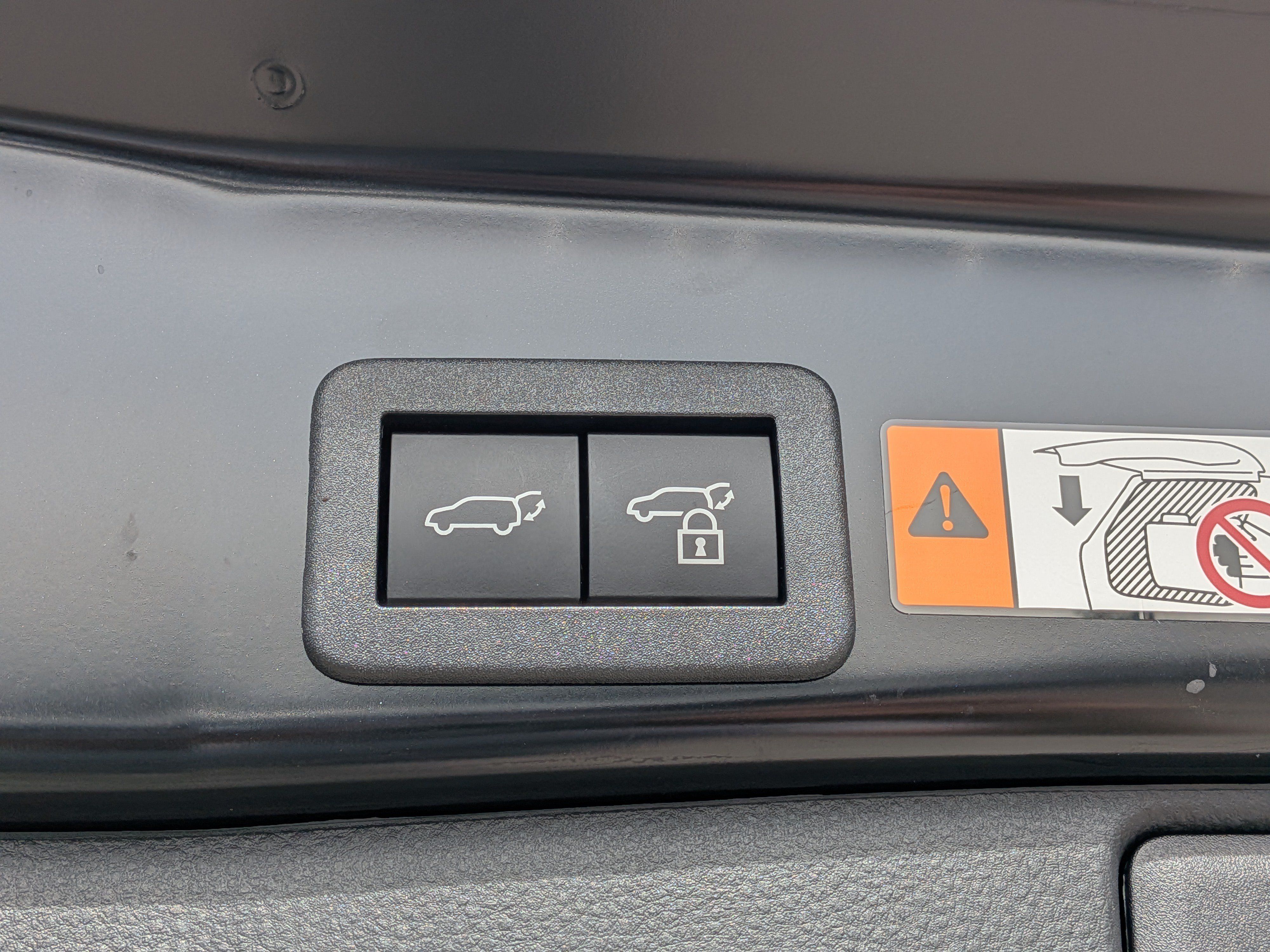Used 2026 Toyota RAV4 XSE w/ Panoramic Sun Roof Package AWD/4WD image 14