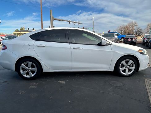 Used 2016 Dodge Dart SXT image 4