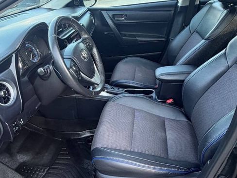 Used 2017 Toyota Corolla SE w/ Carpet Mat Package (TMS) FWD image 13