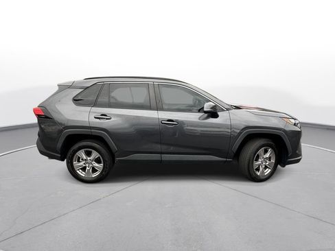 Used 2023 Toyota RAV4 XLE w/ Convenience Package FWD image 5