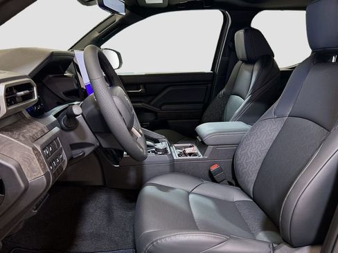 New 2025 Toyota Tacoma Limited AWD/4WD image 21