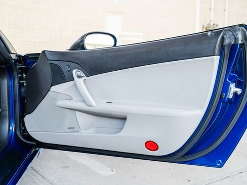 Used 2006 Chevrolet Corvette Coupe w/ Preferred Equipment Group image 68