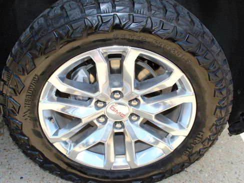 Used 2021 GMC Sierra 1500 SLT AWD/4WD image 38