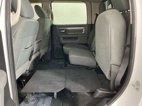 Used 2014 RAM 1500 Big Horn image 23