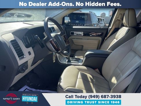 Used 2010 Lincoln MKX 2WD image 17