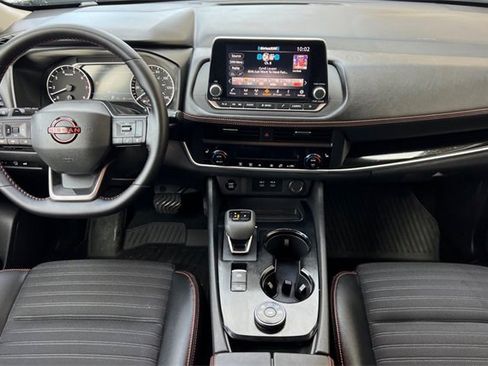 Used 2025 Nissan Rogue Rock Creek image 18