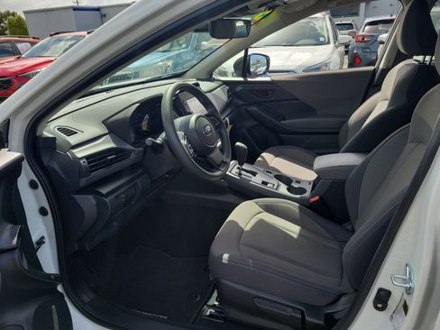 Used 2025 Subaru Crosstrek 2.0i image 21