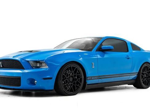 Used 2011 Ford Mustang Shelby GT500 w/ SVT Performance Pkg RWD image 8