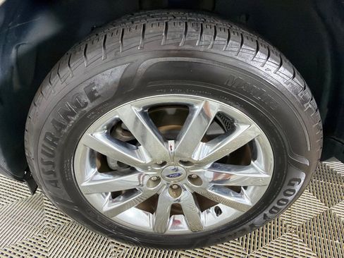 Used 2013 Ford Edge SEL FWD image 11