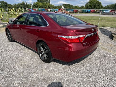 Used 2015 Toyota Camry XSE FWD image 4
