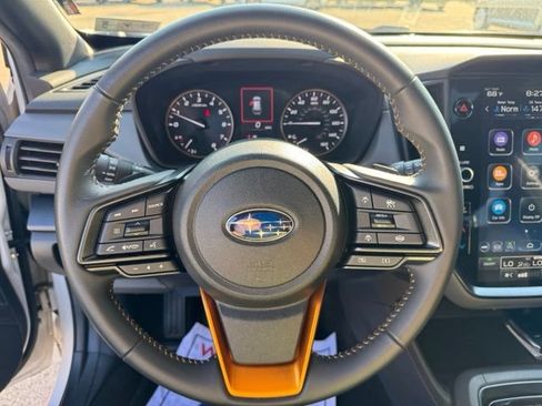 Used 2025 Subaru Crosstrek 2.5i Wilderness w/ Crosstrek Mirror Package AWD/4WD image 17