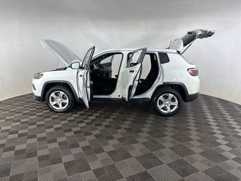 Used 2023 Jeep Compass Sport AWD/4WD image 9