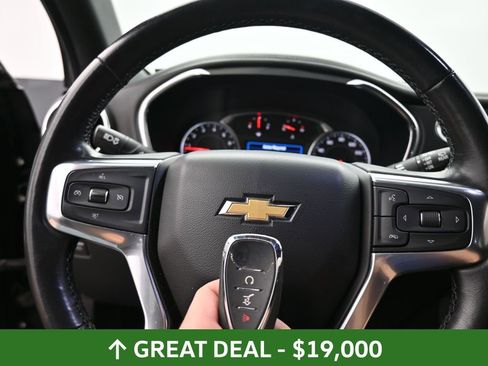 Used 2020 Chevrolet Blazer LT image 32