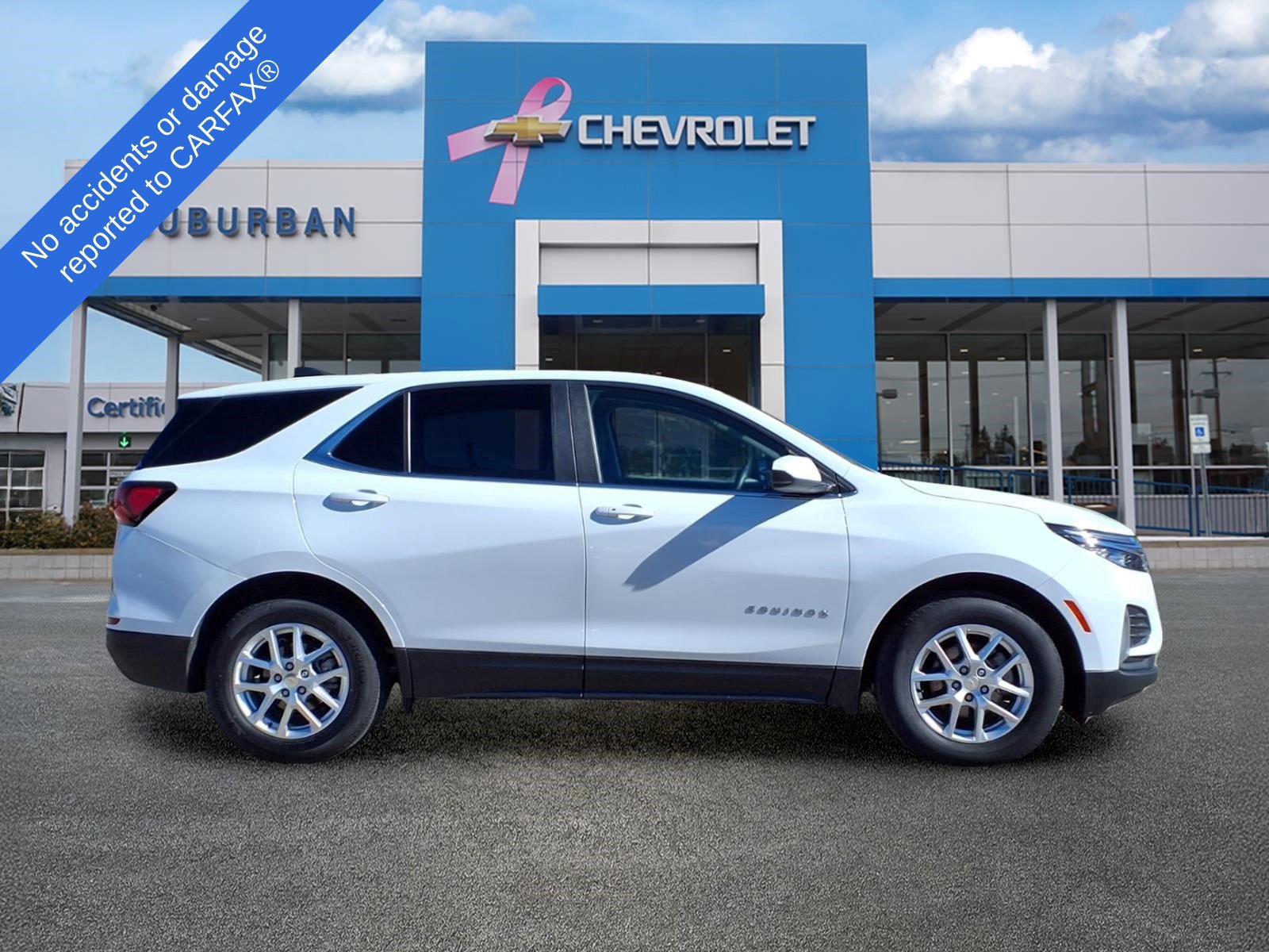 Used 2024 Chevrolet Equinox LT w/ LPO, Floor Liner Package FWD image 4