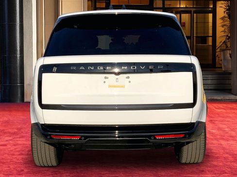 New 2026 Land Rover Range Rover SE AWD/4WD image 4