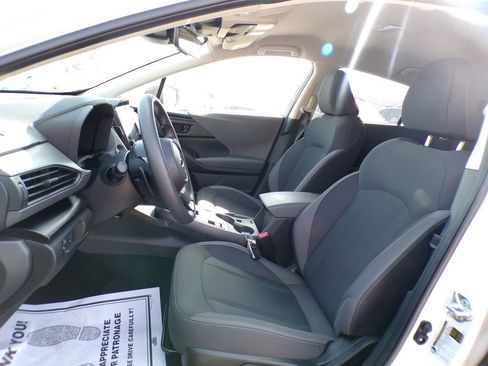 Used 2025 Subaru Crosstrek 2.0i Premium image 16