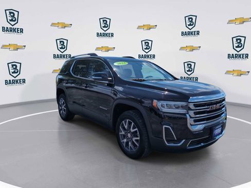 Used 2023 GMC Acadia SLE w/ Driver Convenience Package FWD image 2