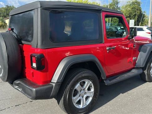 Used 2019 Jeep Wrangler Sport AWD/4WD image 8