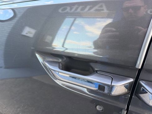 Used 2017 Honda Odyssey EX-L image 24