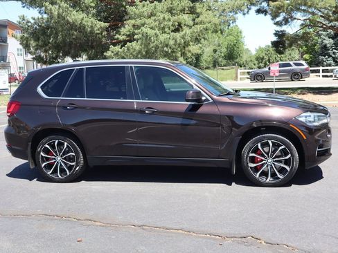 Used 2018 BMW X5 xDrive35i w/ Executive Package AWD/4WD image 3