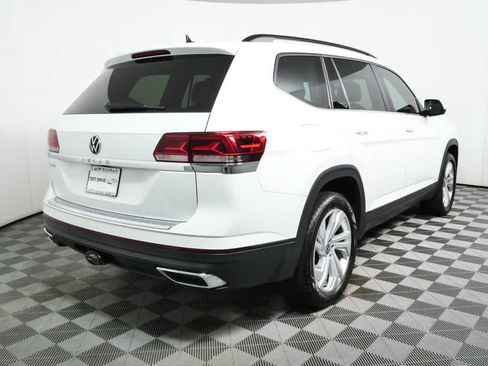 Certified 2022 Volkswagen Atlas SE FWD image 6