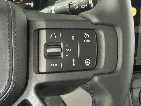 New 2026 Land Rover Defender 110 X image 31
