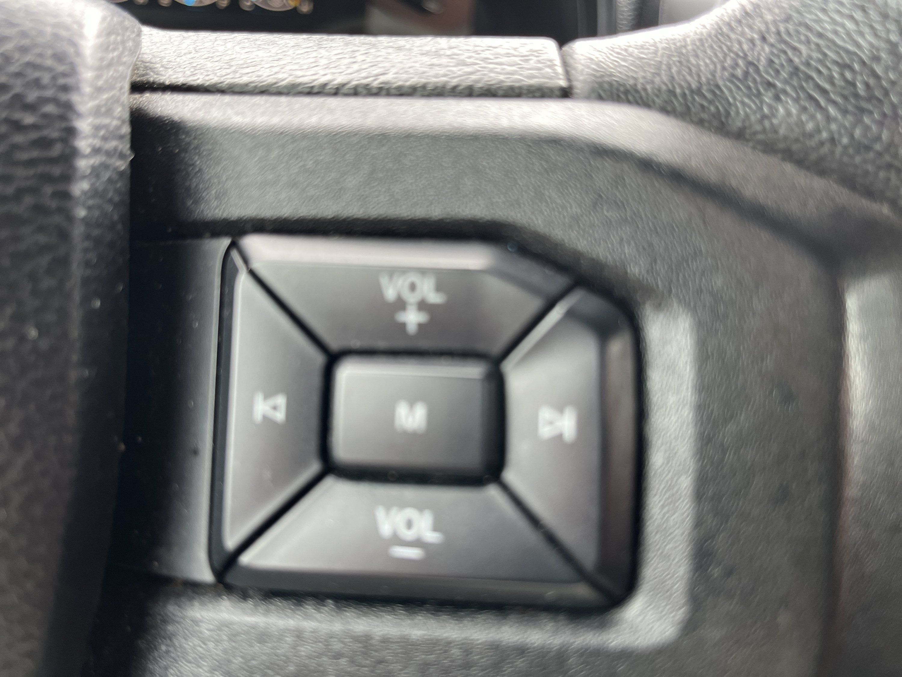 Used 2019 Ford F150 XLT w/ Equipment Group 302A Luxury AWD/4WD image 25