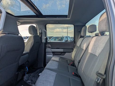 New 2026 Ford F250 XLT w/ XLT Premium Package AWD/4WD image 10