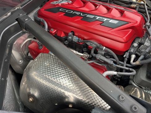 Used 2021 Chevrolet Corvette Stingray Preferred Cpe w/ Battery Protection Package image 25